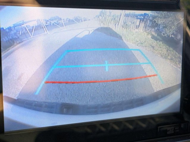 Used 2019 Toyota Tacoma TRD Sport w/ Technology Package AWD/4WD image 9