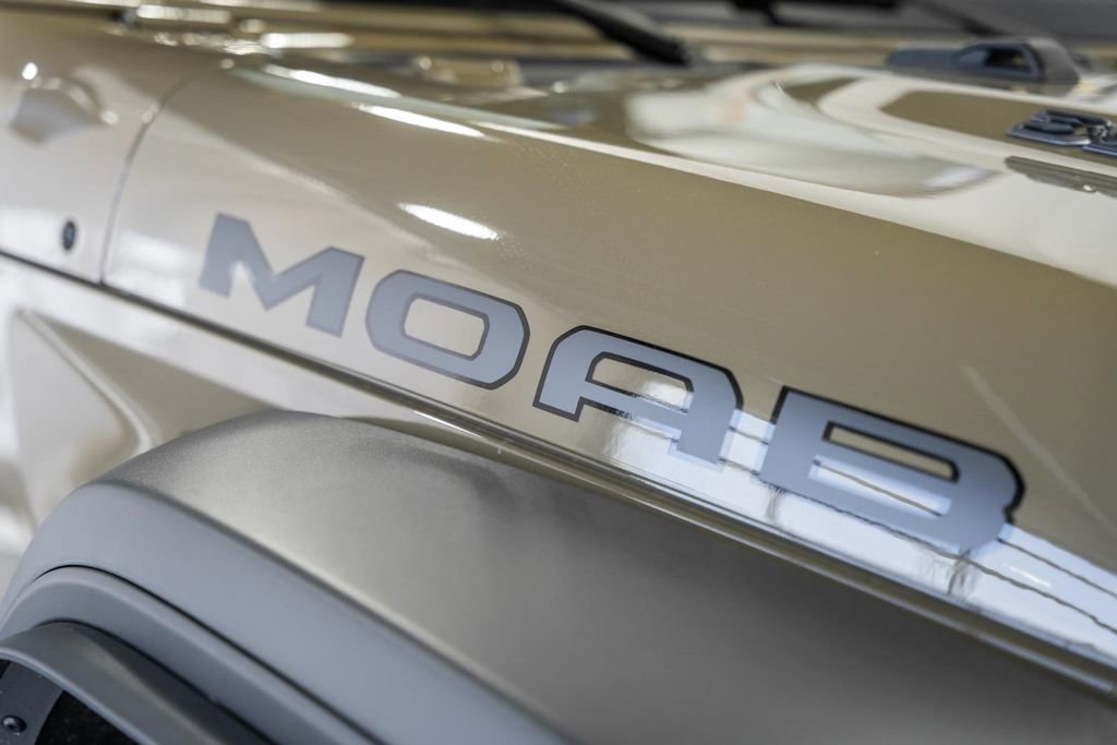 New 2026 Jeep Wrangler Unlimited Rubicon 392 image 16