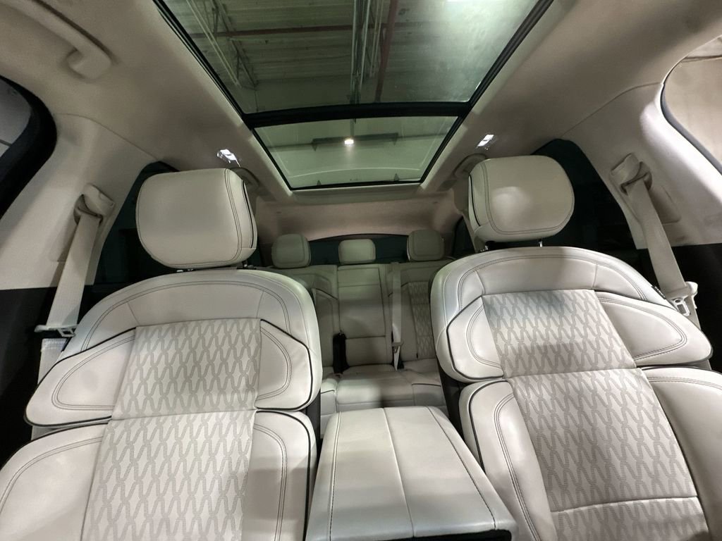 Used 2024 Lincoln Nautilus Black Label w/ Jet Appearance Package (87T) AWD/4WD image 16