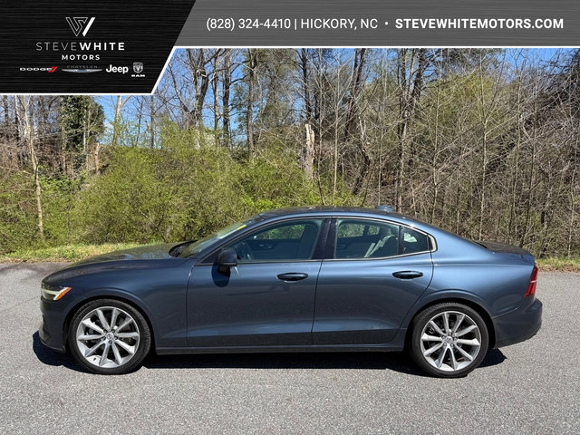 Used 2020 Volvo S60 T5 Momentum