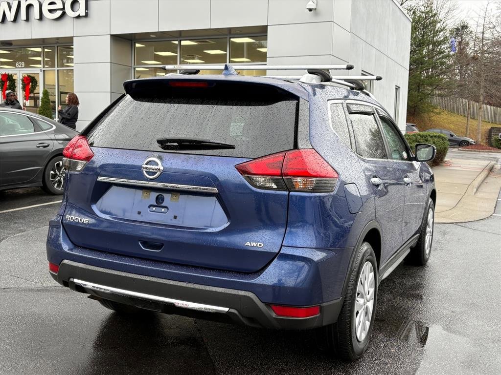 Used 2017 Nissan Rogue S w/ S Appearance Package image 7