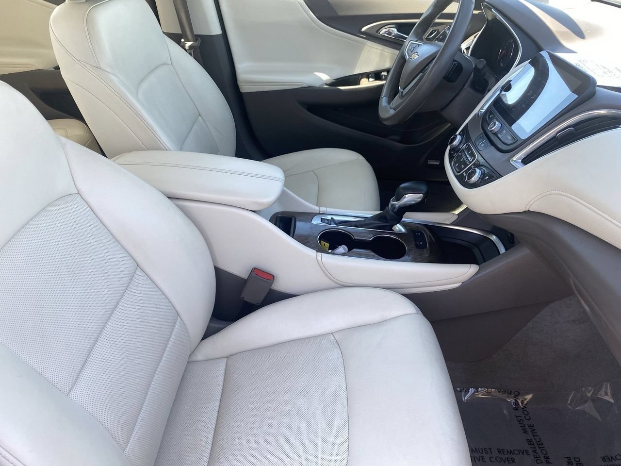 Used 2024 Chevrolet Malibu LT FWD image 10