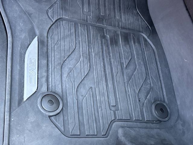 Used 2025 GMC Yukon AT4 Ultimate w/ LPO, Floor Liner Package AWD/4WD image 34