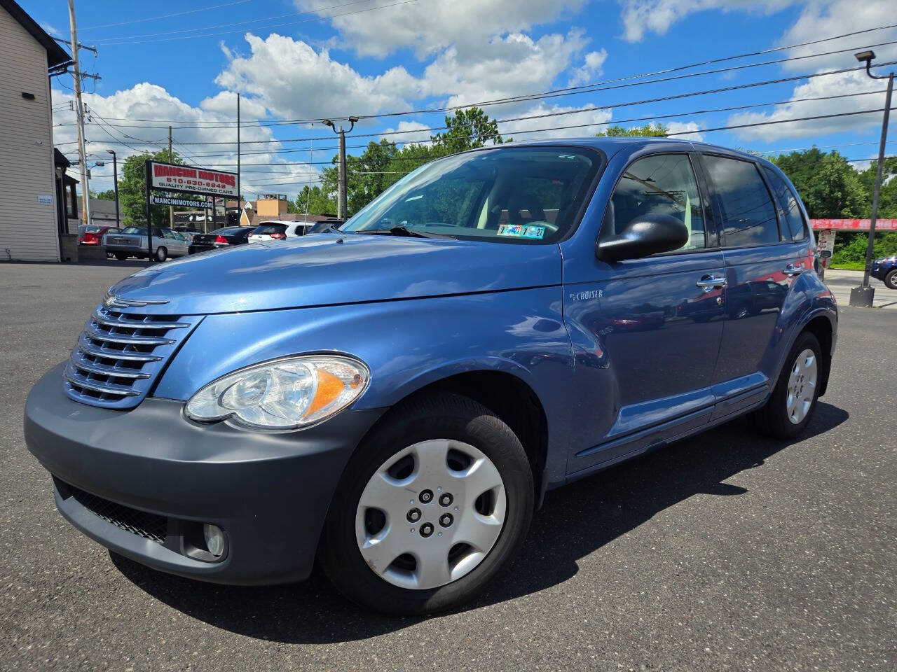Used 2006 Chrysler PT Cruiser Touring FWD image 2