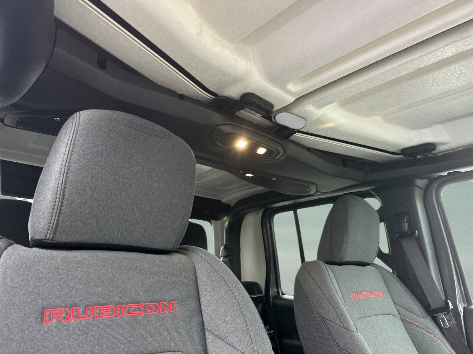 New 2026 Jeep Gladiator Rubicon w/ Steel Power Dome Hood Package AWD/4WD image 16