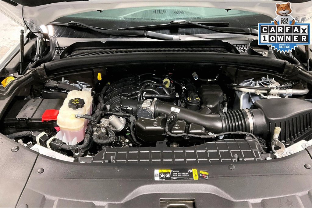Used 2025 Jeep Grand Cherokee L Altitude RWD image 11