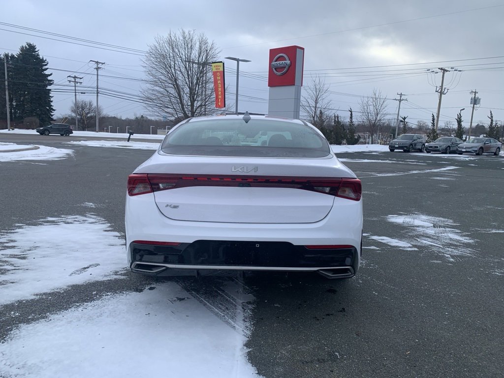 Used 2022 Kia K5 LXS image 6