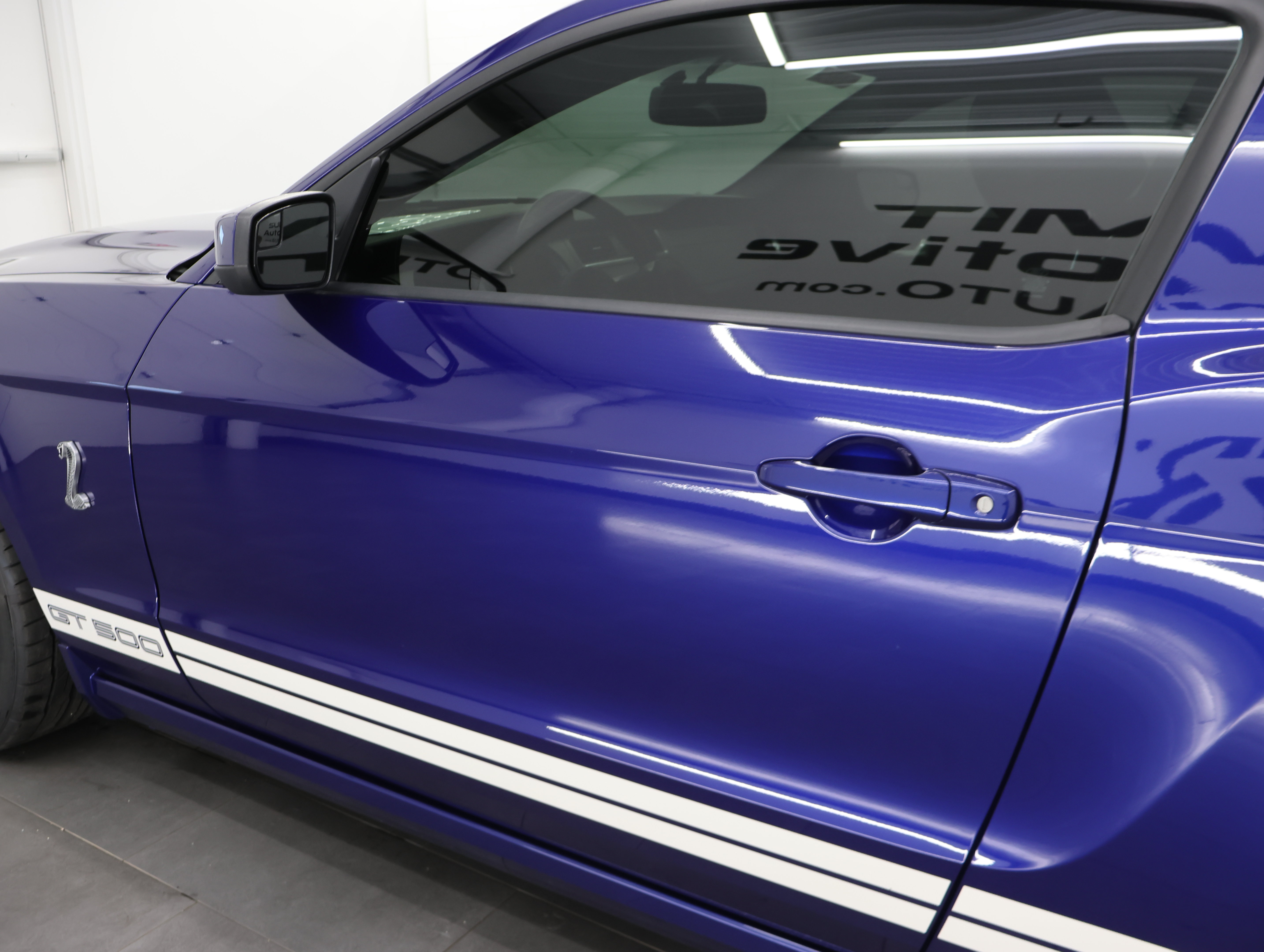 Used 2013 Ford Mustang Shelby GT500 RWD image 33