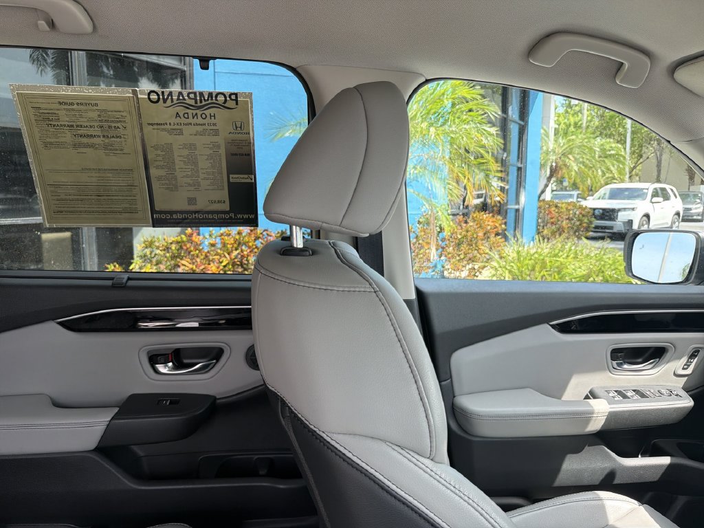Certified 2023 Honda Pilot EX-L image 16