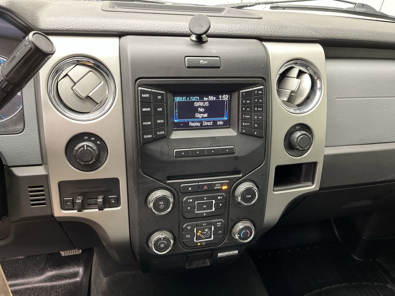 Used 2013 Ford F150 XLT w/ Mid Equipment Group AWD/4WD image 5