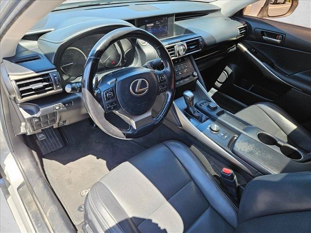 Used 2017 Lexus IS 200t RWD image 10