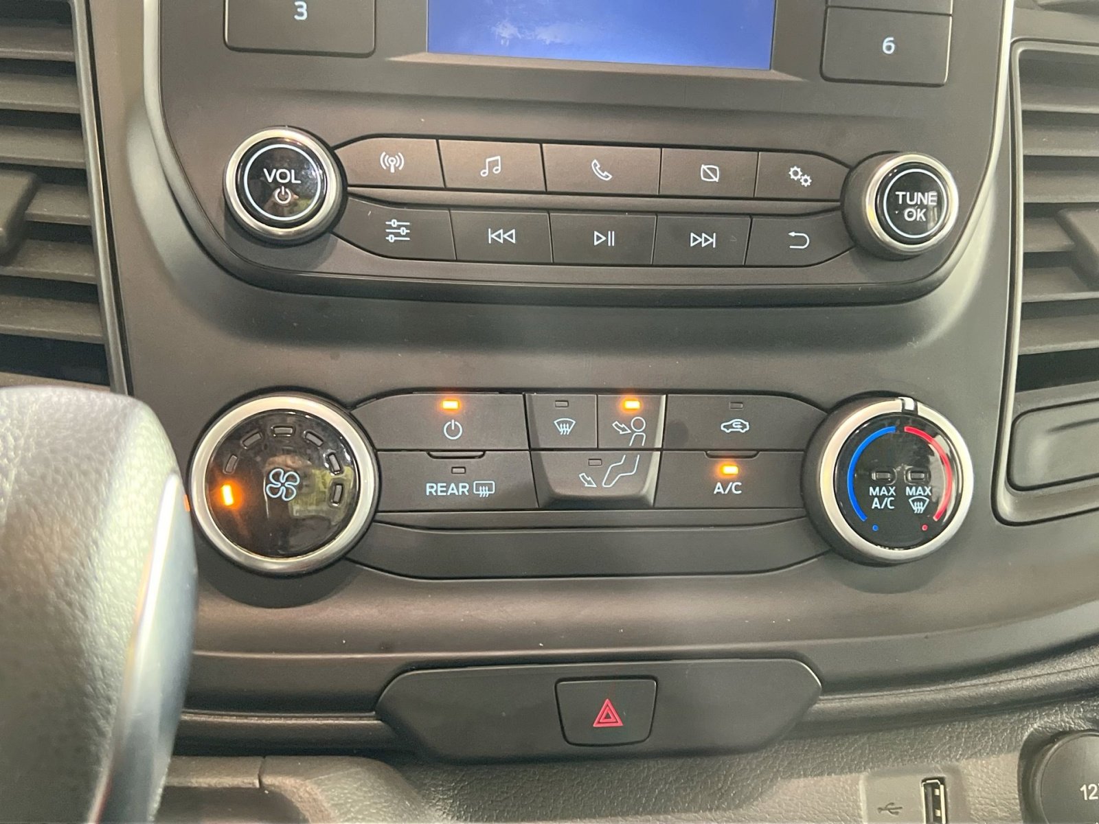 Used 2024 Ford Transit 250 Base w/ Exterior Upgrade Package image 19