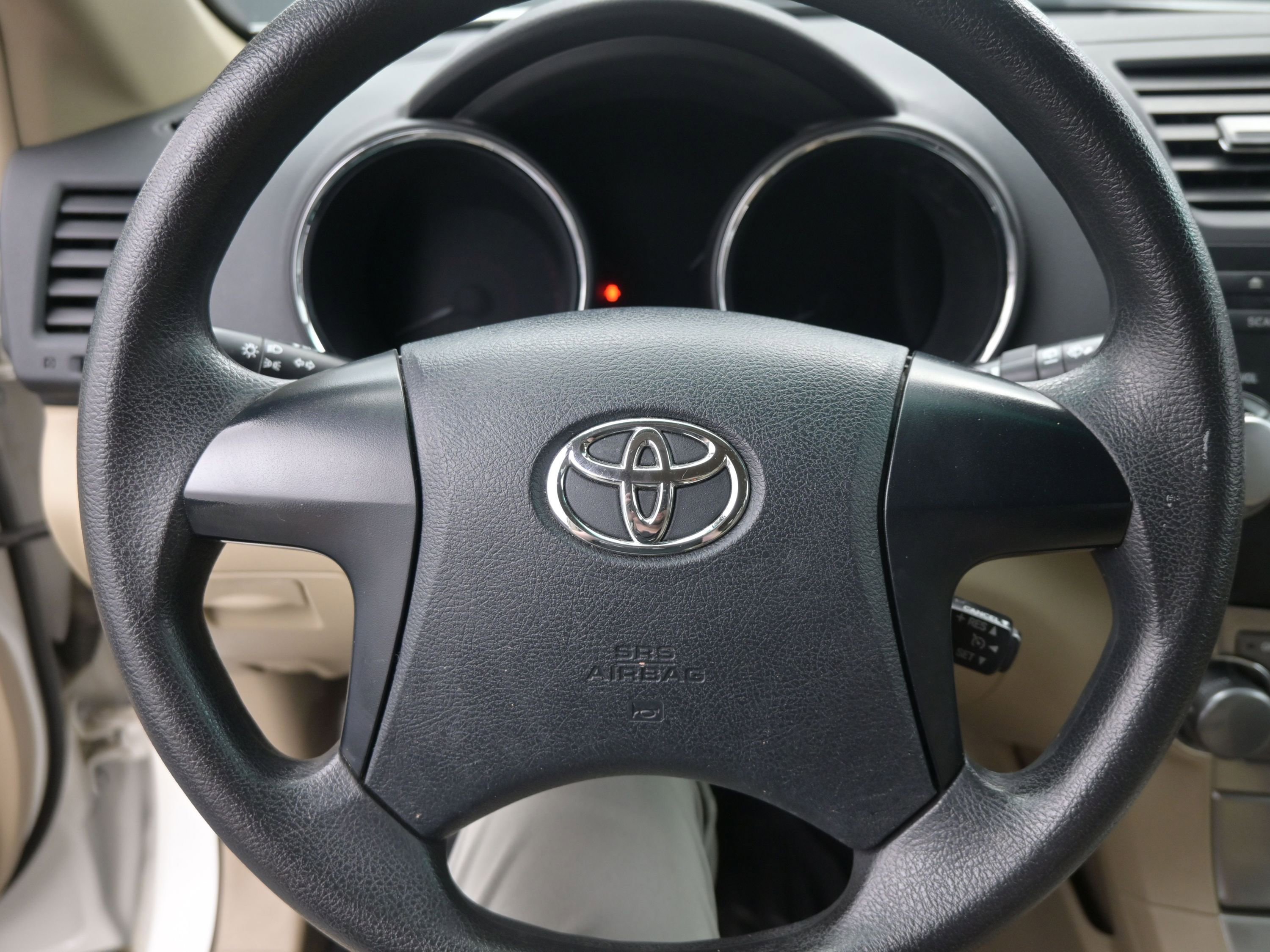 Used 2011 Toyota Highlander 2WD image 10