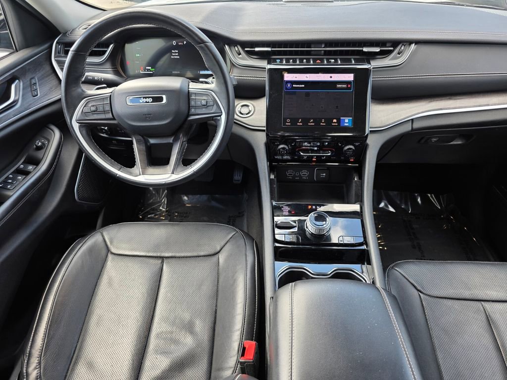 Used 2022 Jeep Grand Cherokee Limited 4xe w/ Luxury Tech Group II image 13