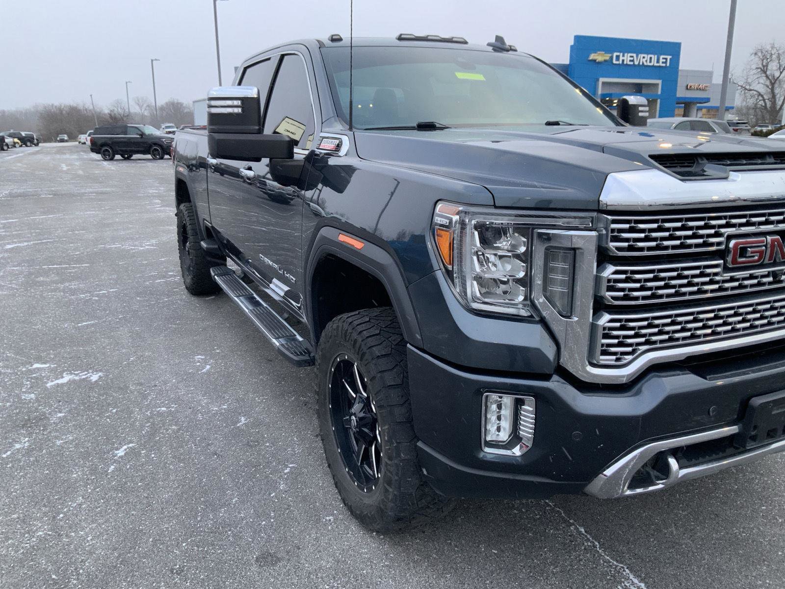 Used 2020 GMC Sierra 2500 Denali w/ Denali Ultimate Package image 18