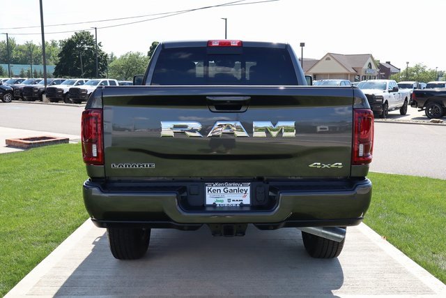 Used 2025 RAM 2500 Laramie image 37