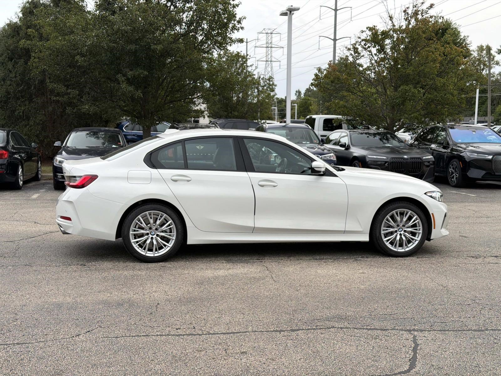 Certified 2023 BMW 330i xDrive Sedan w/ Premium Package AWD/4WD image 8