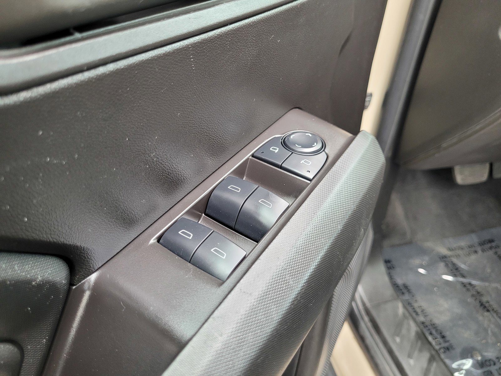 Used 2024 Chevrolet Colorado W/T image 26