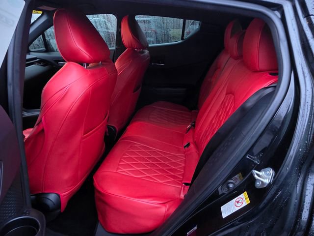 Used 2019 Toyota C-HR LE FWD image 18