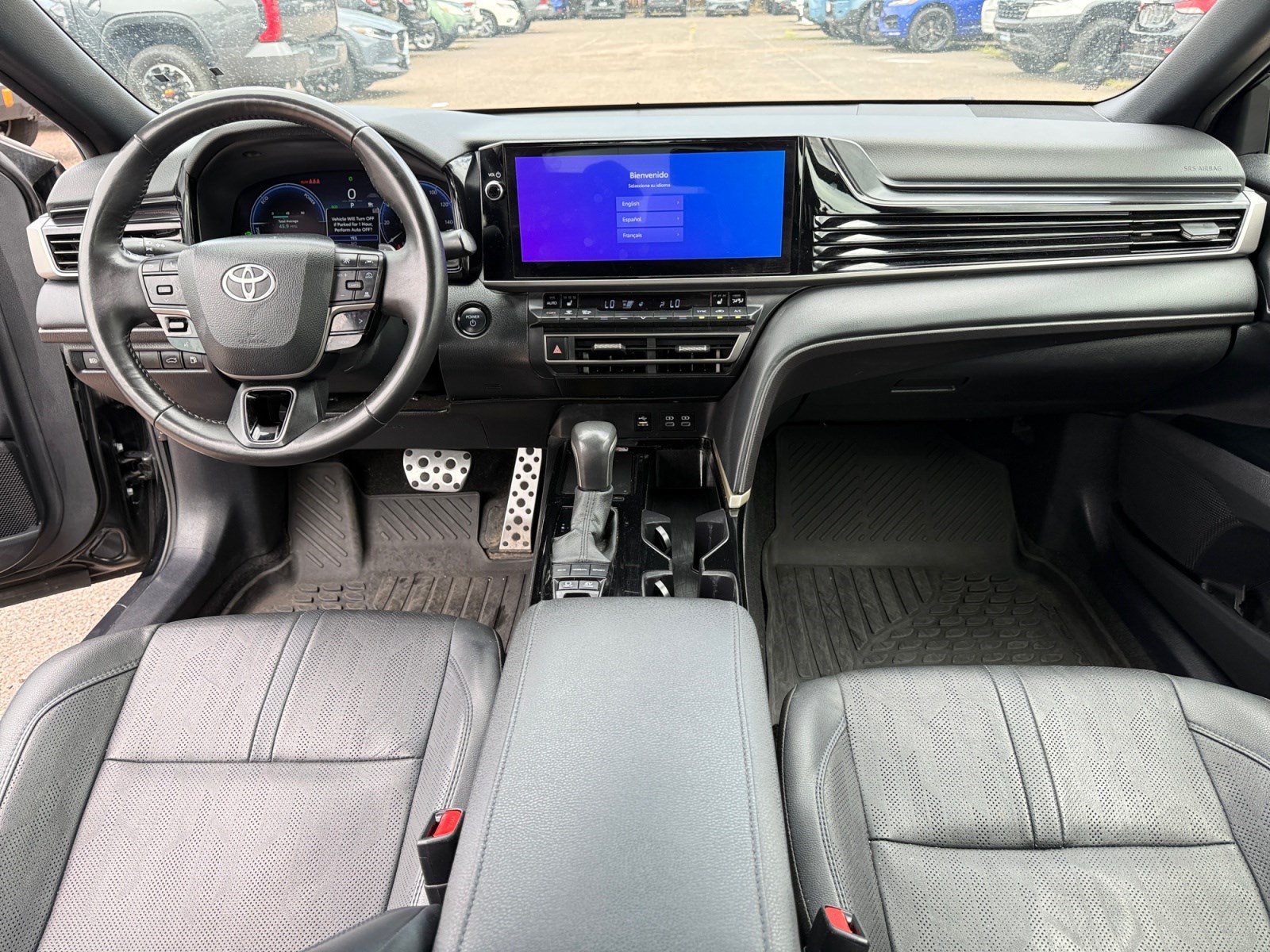 Used 2025 Toyota Camry XSE FWD image 19