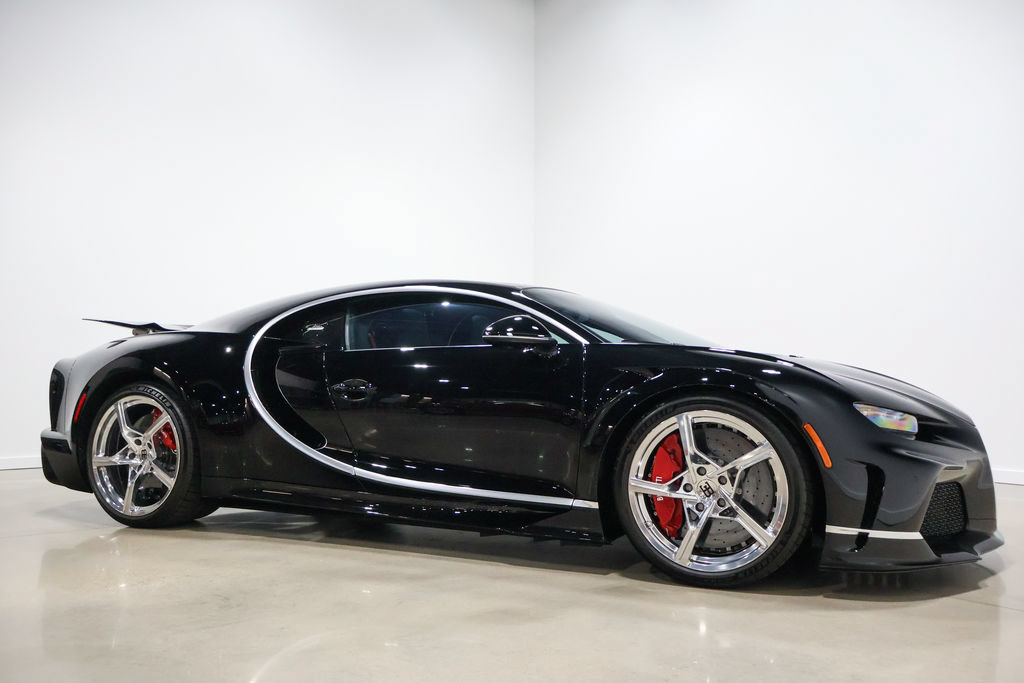 Used 2022 Bugatti Chiron Super Sport AWD/4WD image 56