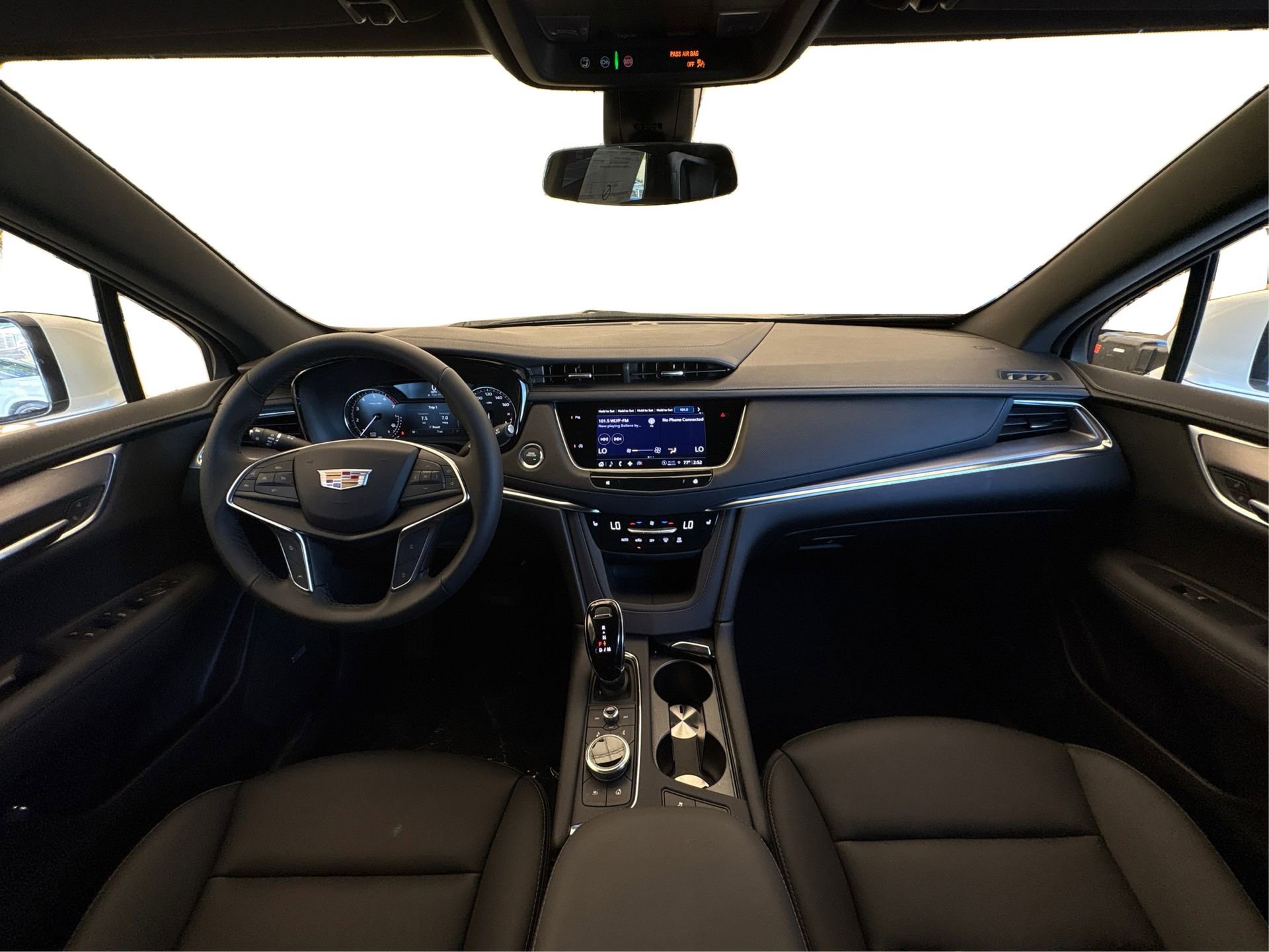 New 2026 Cadillac XT5 Luxury image 22