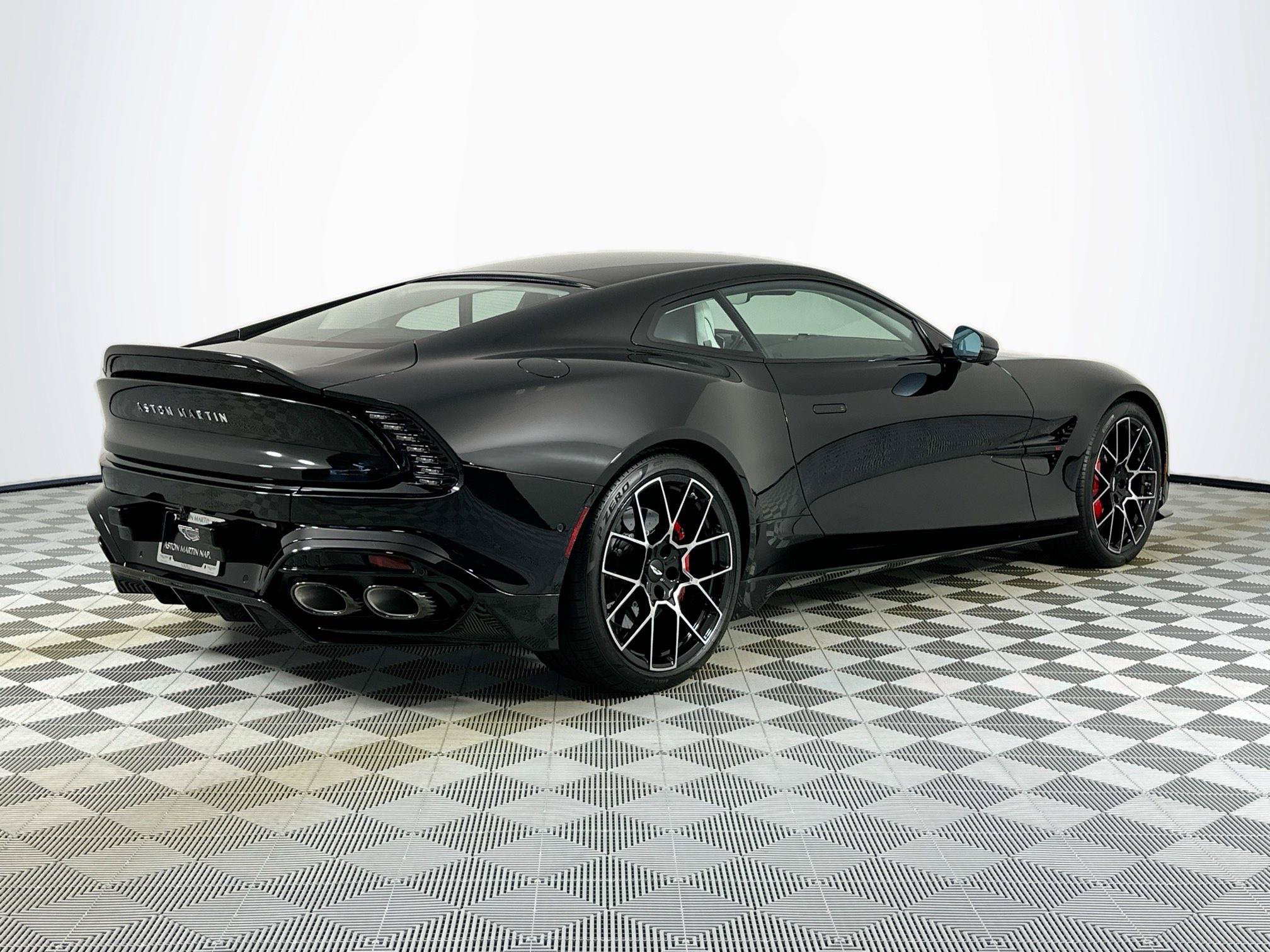 New 2026 Aston Martin Vanquish RWD image 5