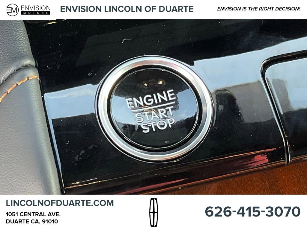 New 2025 Lincoln Navigator Black Label image 25