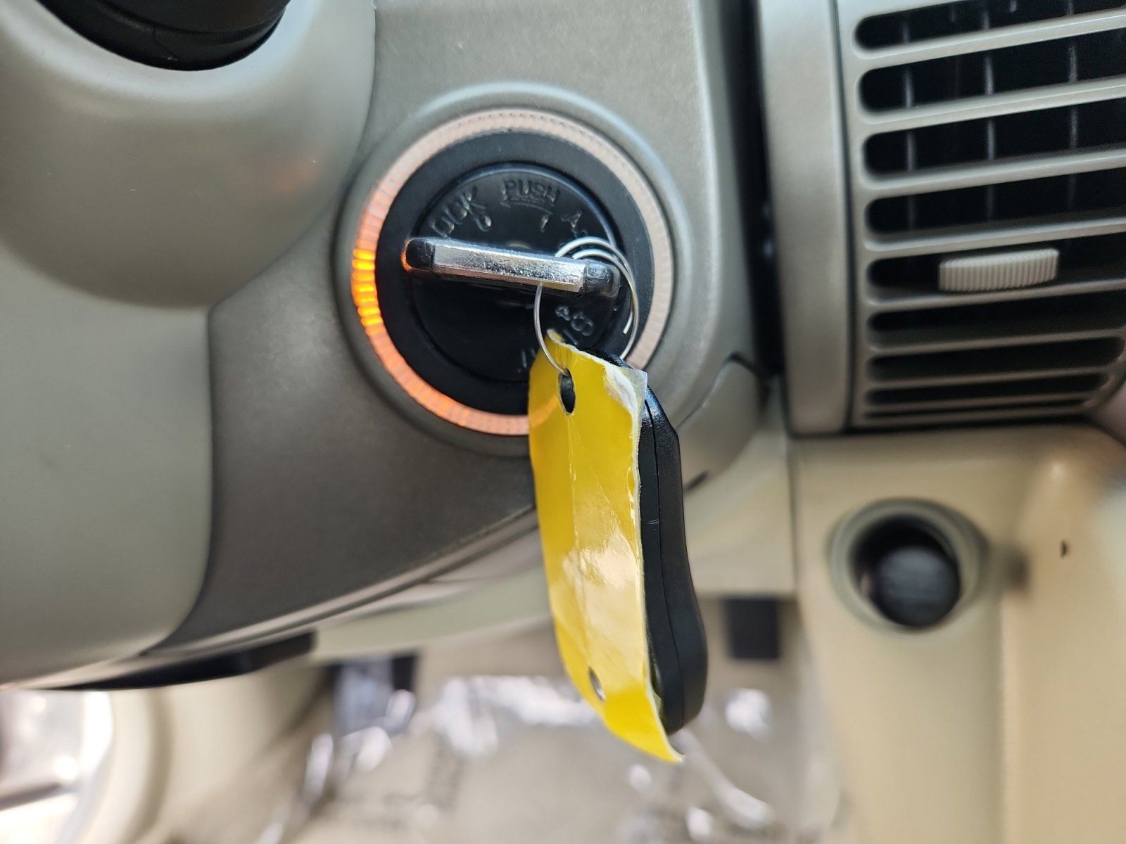 Used 2003 INFINITI G35 Coupe w/ Premium Pkg image 30