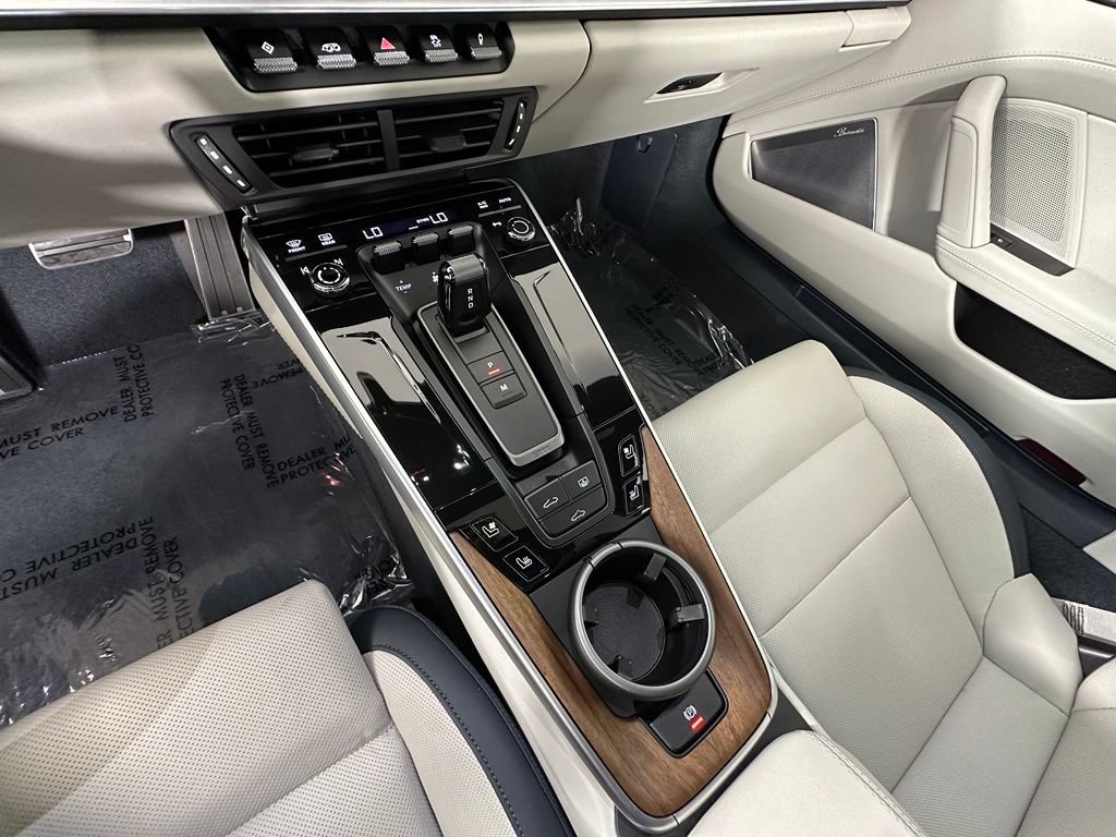 Certified 2026 Porsche 911 Carrera 4S AWD/4WD image 32