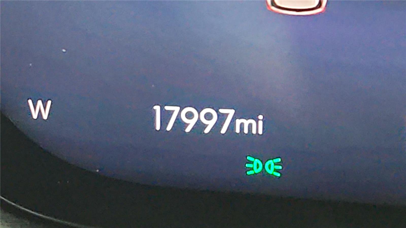 Used 2025 Buick Envision Preferred image 23