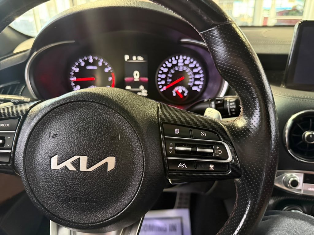 Used 2022 Kia Stinger GT-Line w/ Sun & Sound Package AWD/4WD image 10