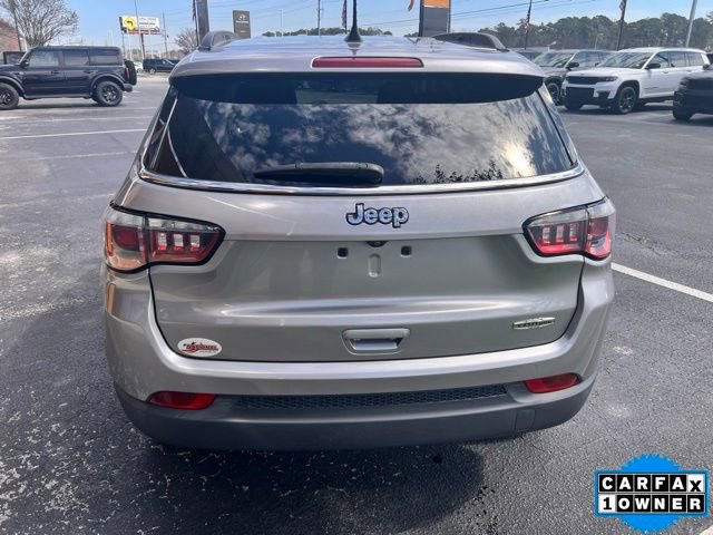 Used 2019 Jeep Compass Latitude image 18