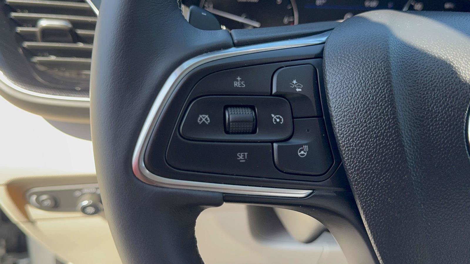 Used 2023 Buick Envision Preferred AWD/4WD image 15