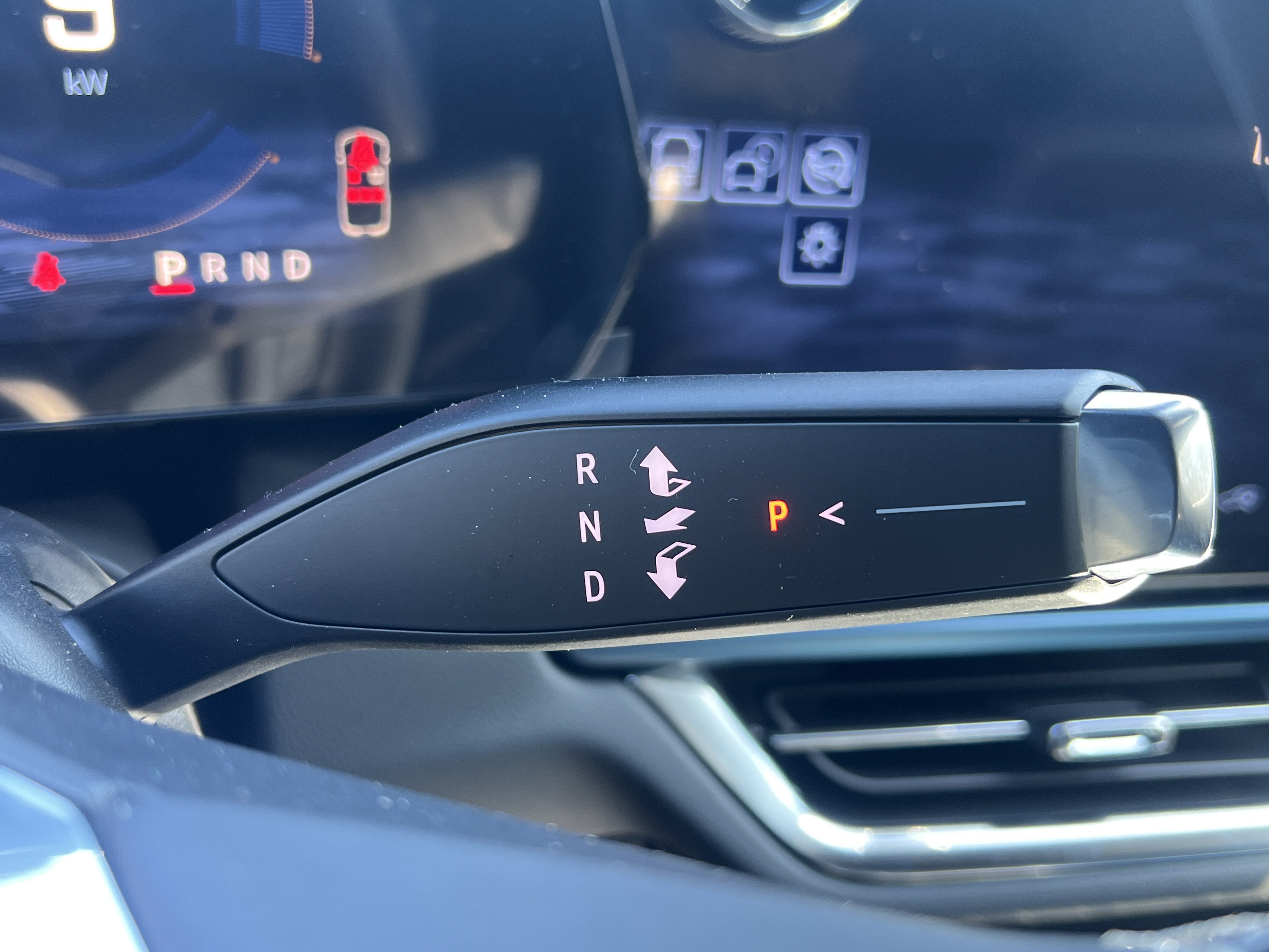 New 2026 Chevrolet Equinox EV LT AWD/4WD image 25