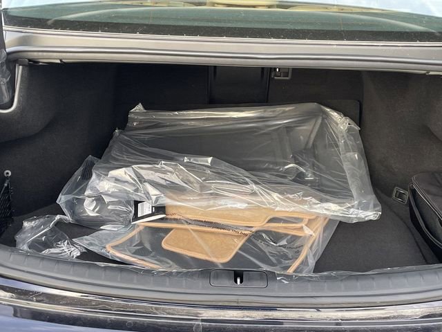 Used 2025 Genesis G80 2.5T image 16