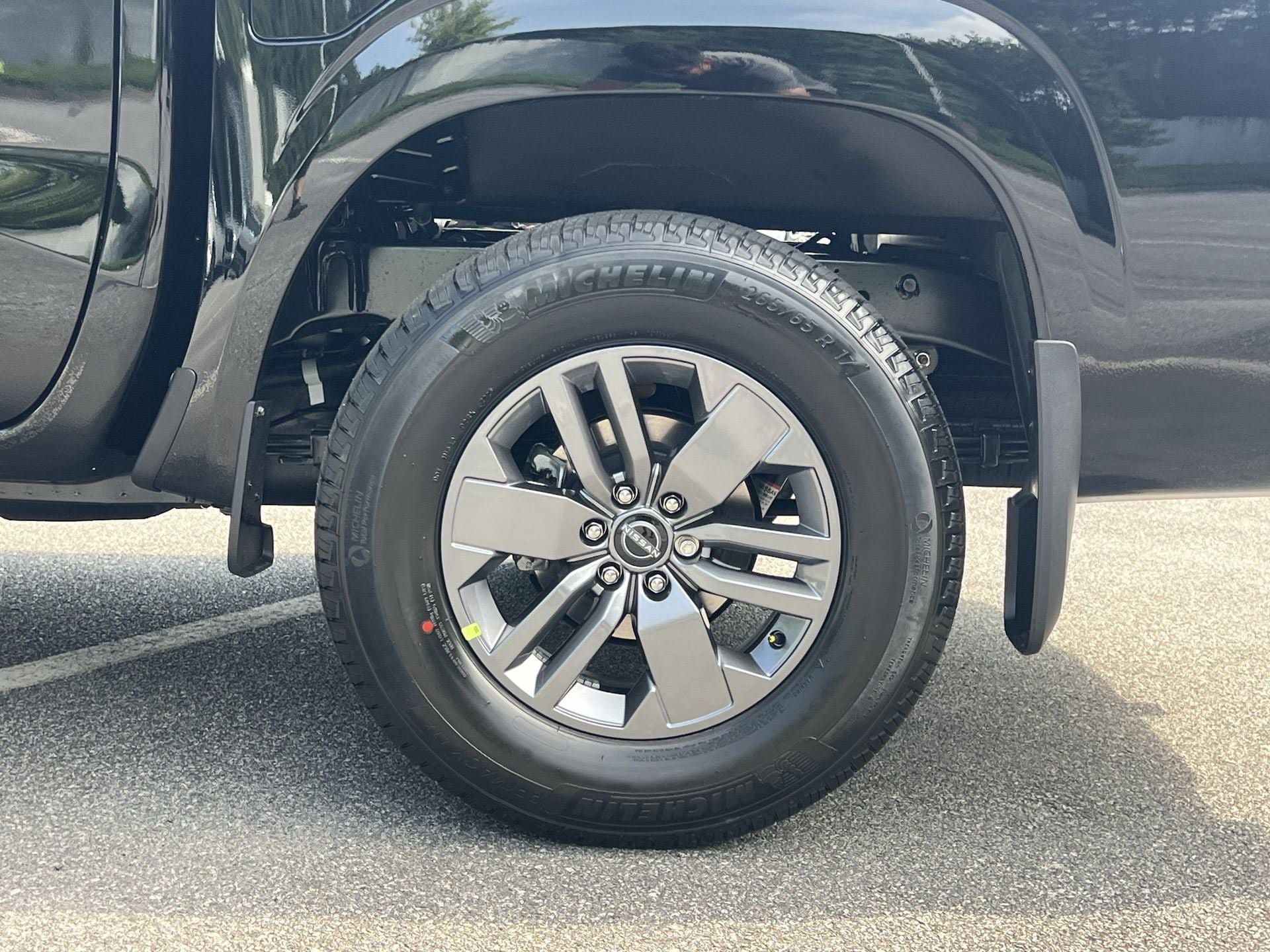 New 2026 Nissan Frontier SV w/ All-Weather Content Package RWD image 23