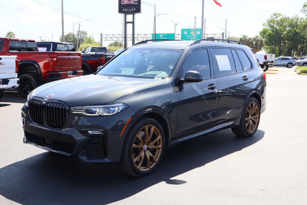 Used 2022 BMW X7 M50i AWD/4WD image 5