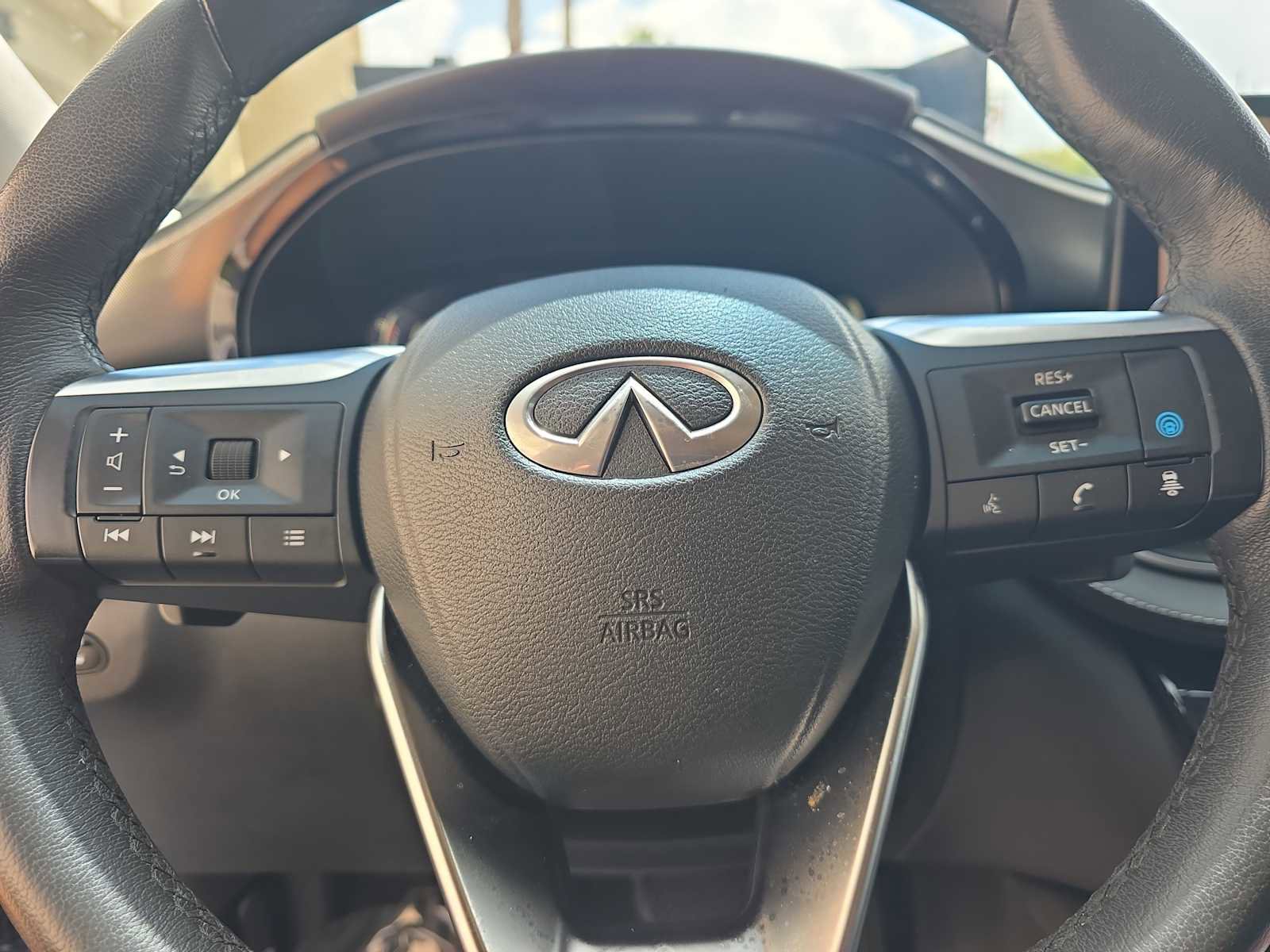 Certified 2023 INFINITI QX60 Luxe AWD/4WD image 22