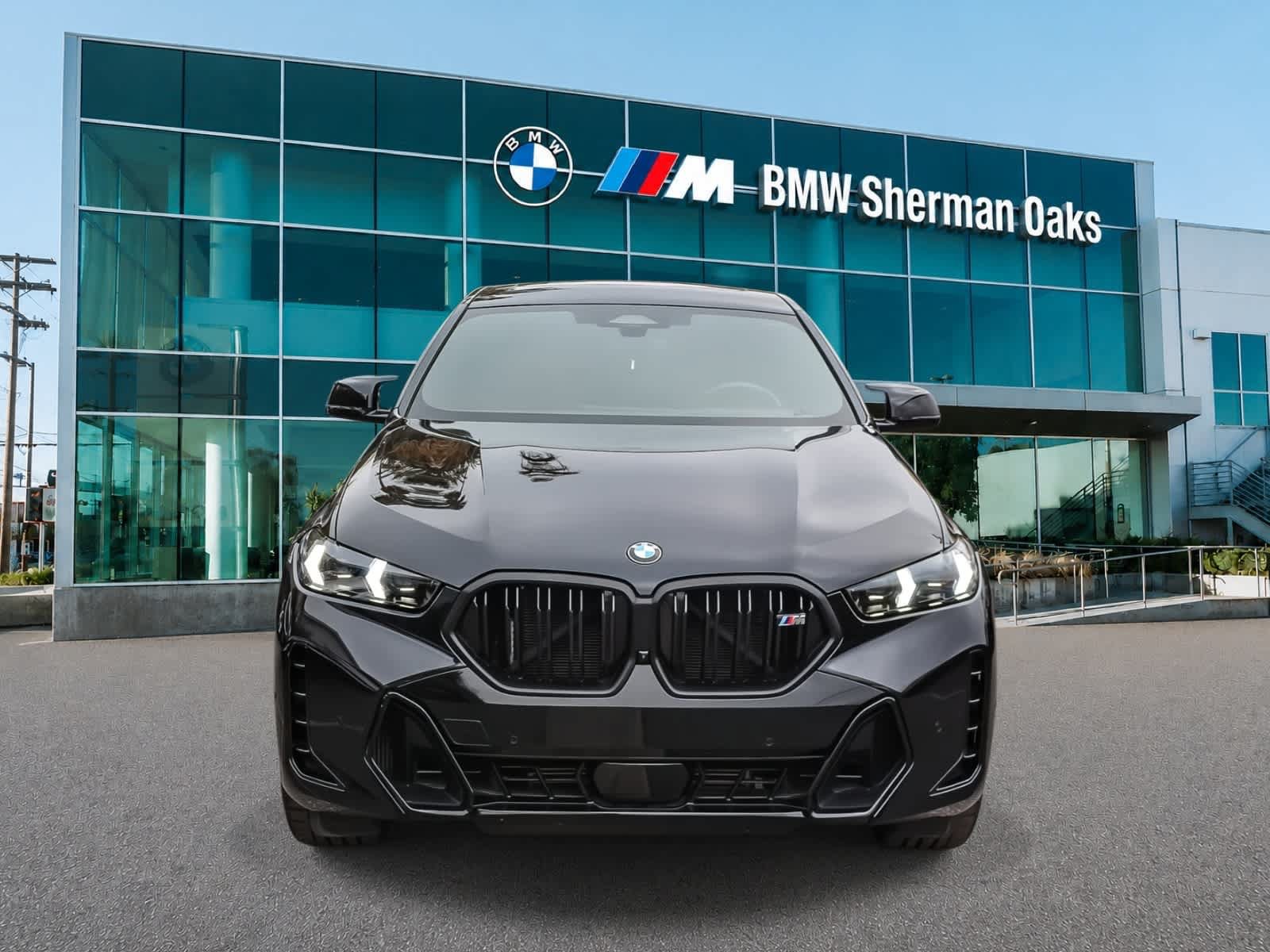 Used 2025 BMW X6 M60i w/ Executive Package AWD/4WD image 2