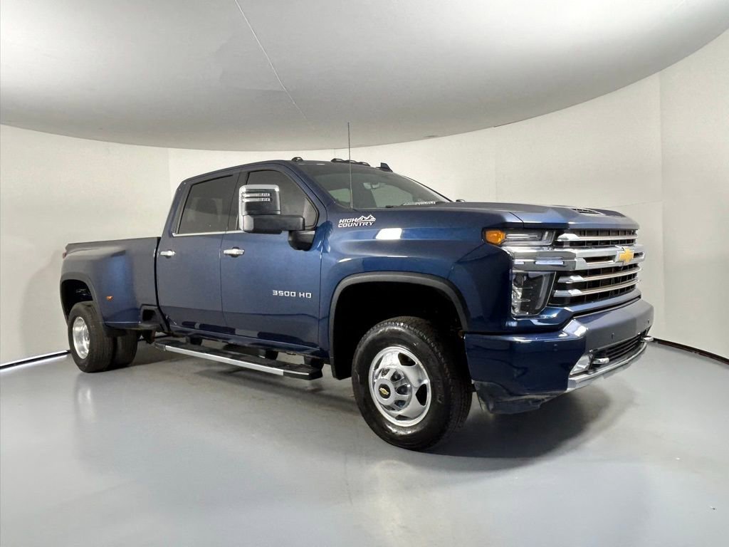 Used 2023 Chevrolet Silverado 3500 High Country video 1