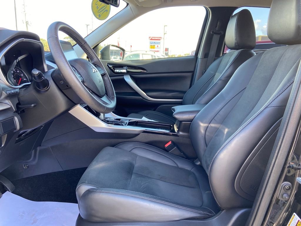 Used 2023 Mitsubishi Eclipse Cross SE image 11