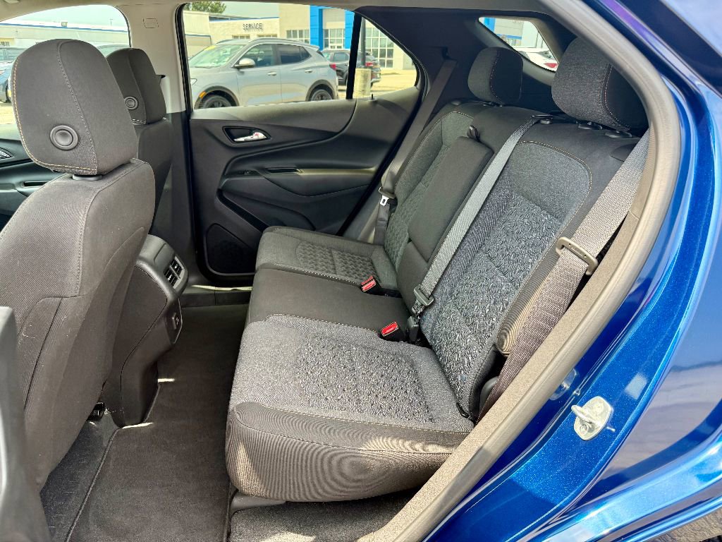 Used 2023 Chevrolet Equinox LT w/ LPO, Floor Liner Package image 21