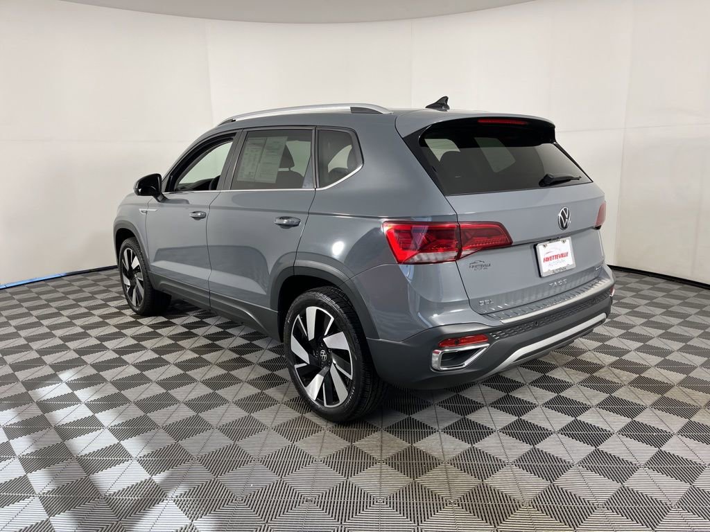 Used 2024 Volkswagen Taos SEL image 15