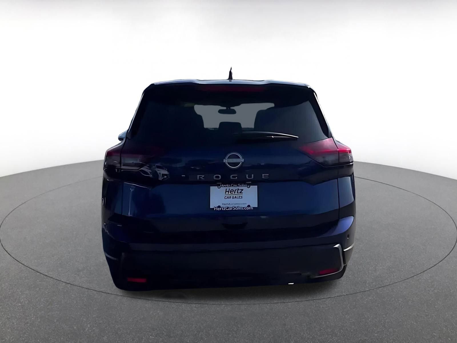 Used 2025 Nissan Rogue SV image 12