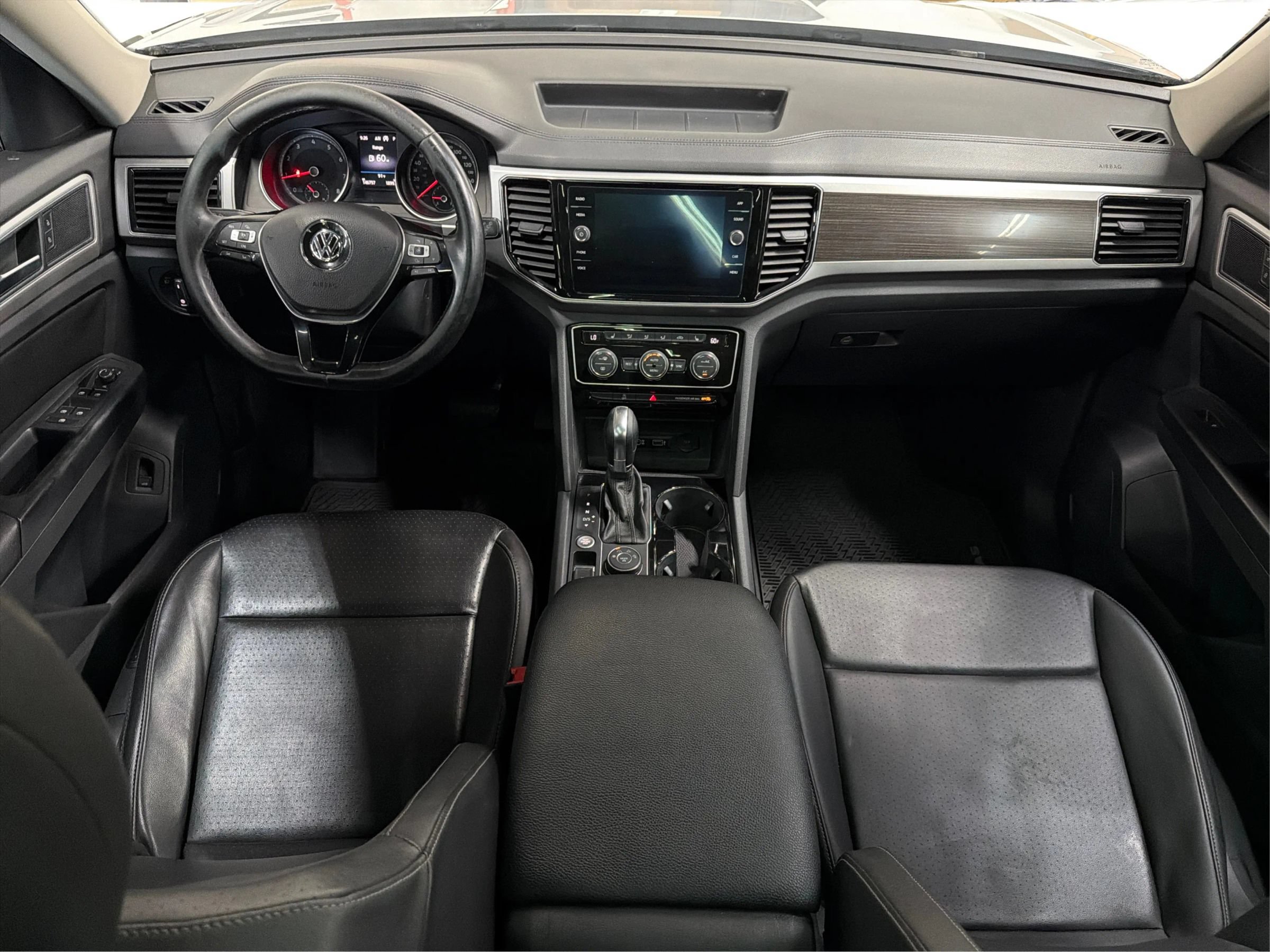 Used 2018 Volkswagen Atlas SEL AWD/4WD image 20