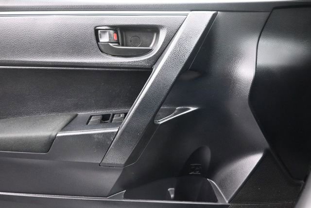 Used 2016 Toyota Corolla L FWD image 24