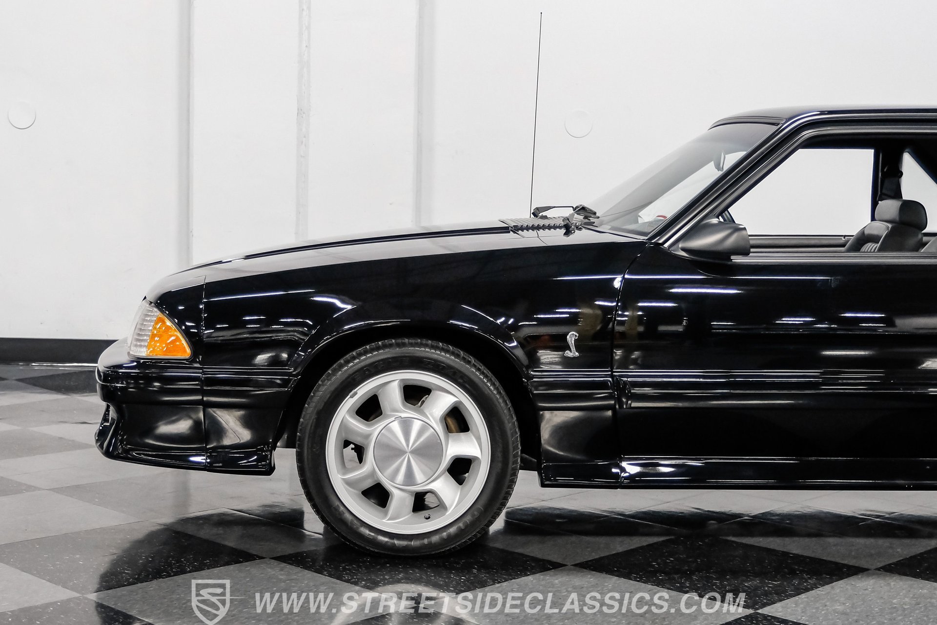 Used 1993 Ford Mustang Cobra image 22