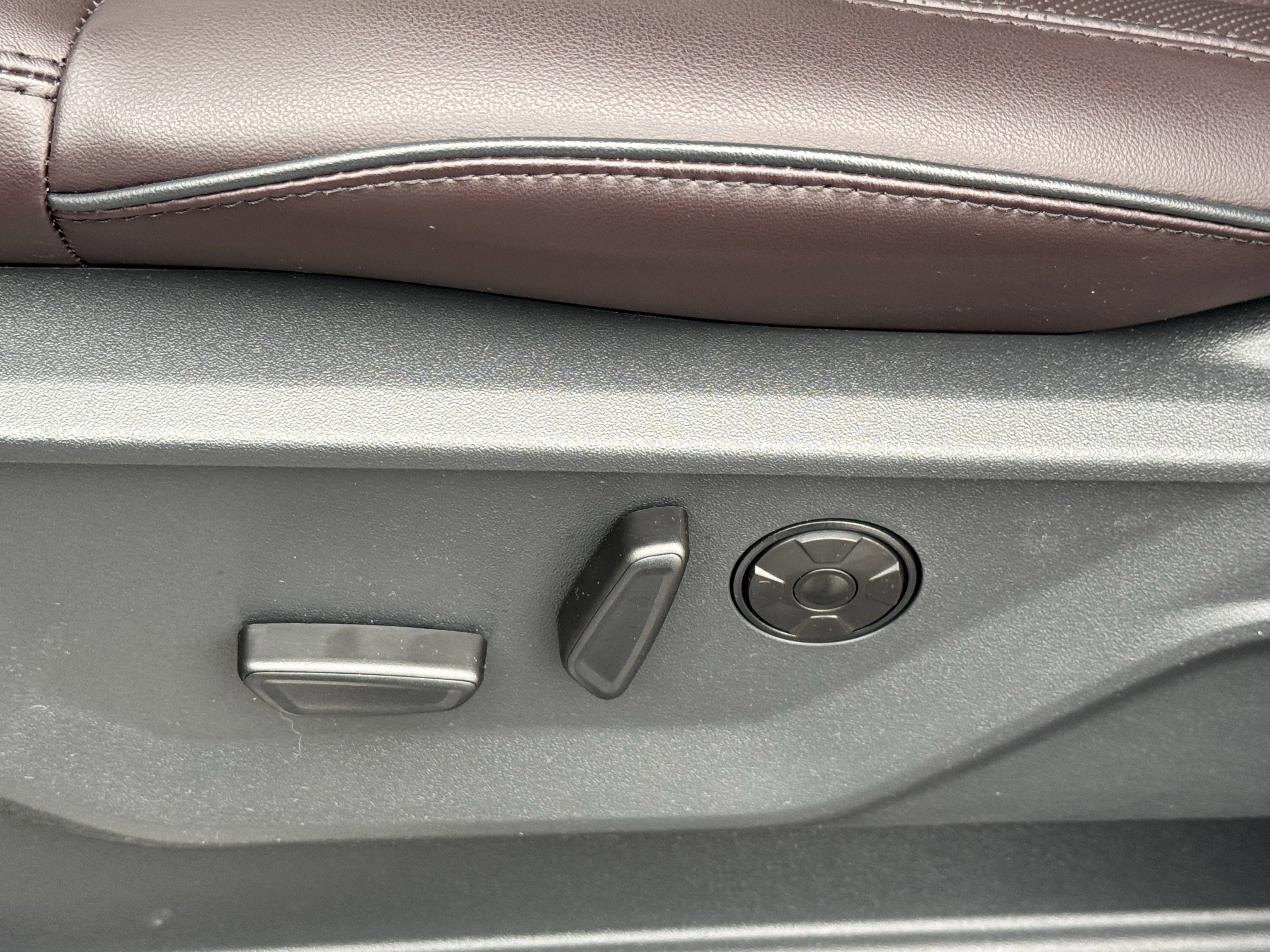 New 2026 Ford Expedition Max Platinum w/ Platinum Ultimate Package image 11