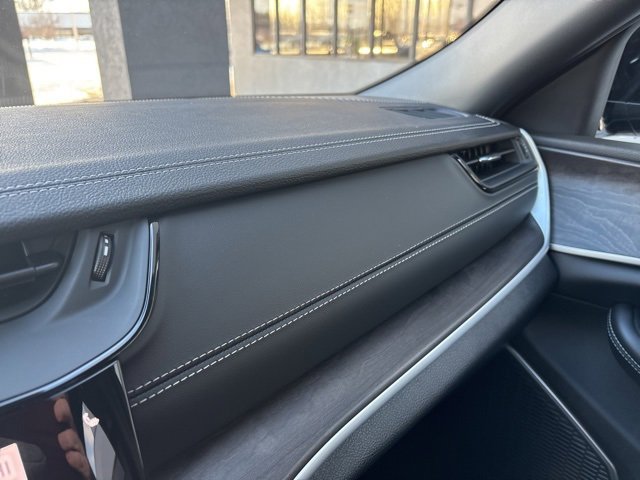 New 2026 Jeep Grand Cherokee Limited image 25